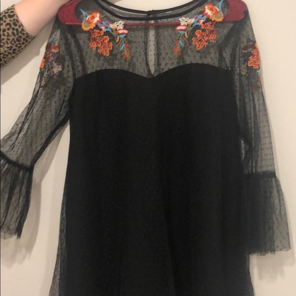 •tulle black top/dress with embroidery• - Picture 6 of 6